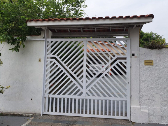 Imagem Casa com 3 Quartos à Venda, 182 m² em Centro - Peruíbe