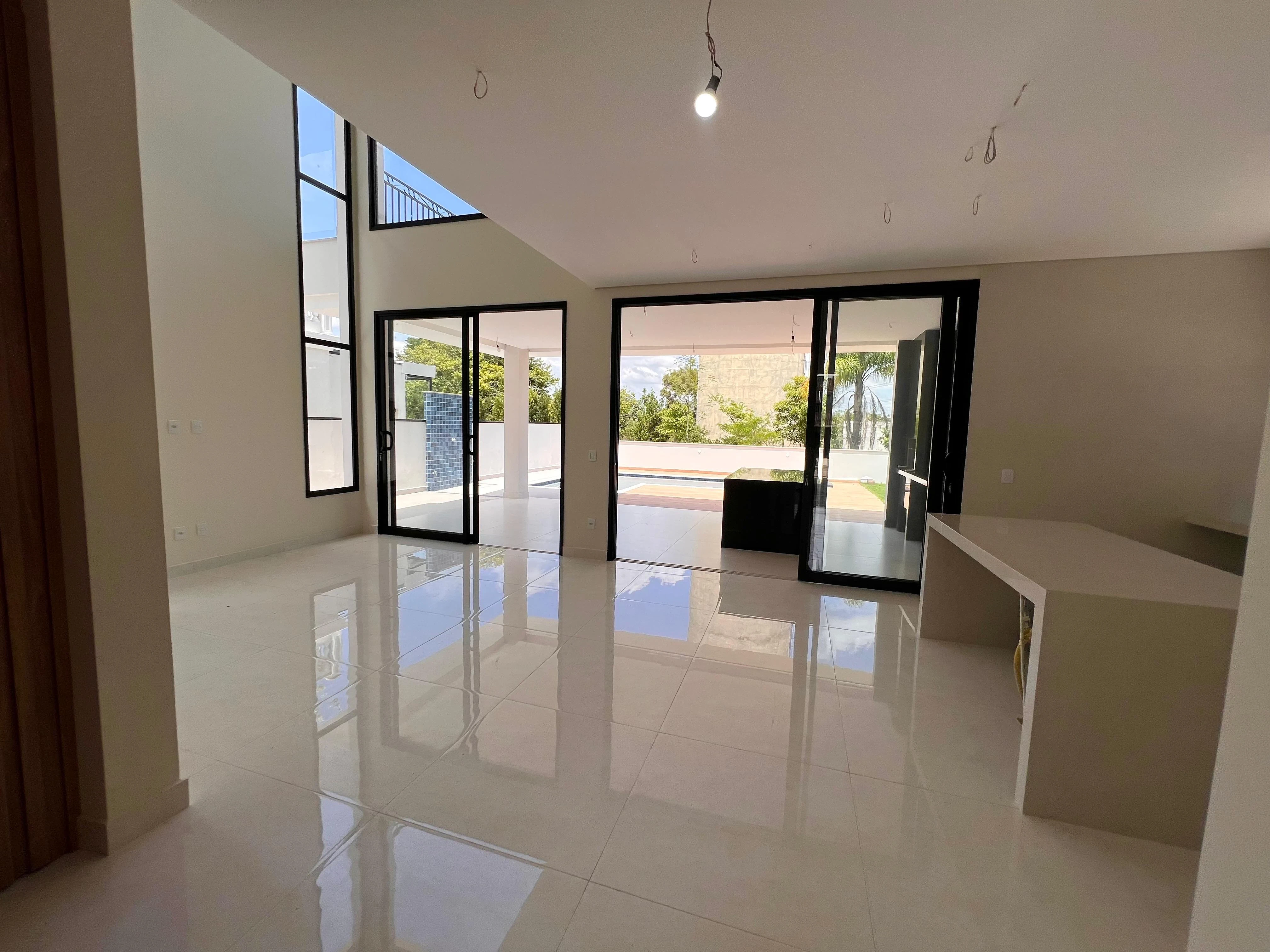Imagem Casa de Condomínio com 4 Quartos à Venda, 300 m² em Condomínio Reserva da Serra - Jundiaí