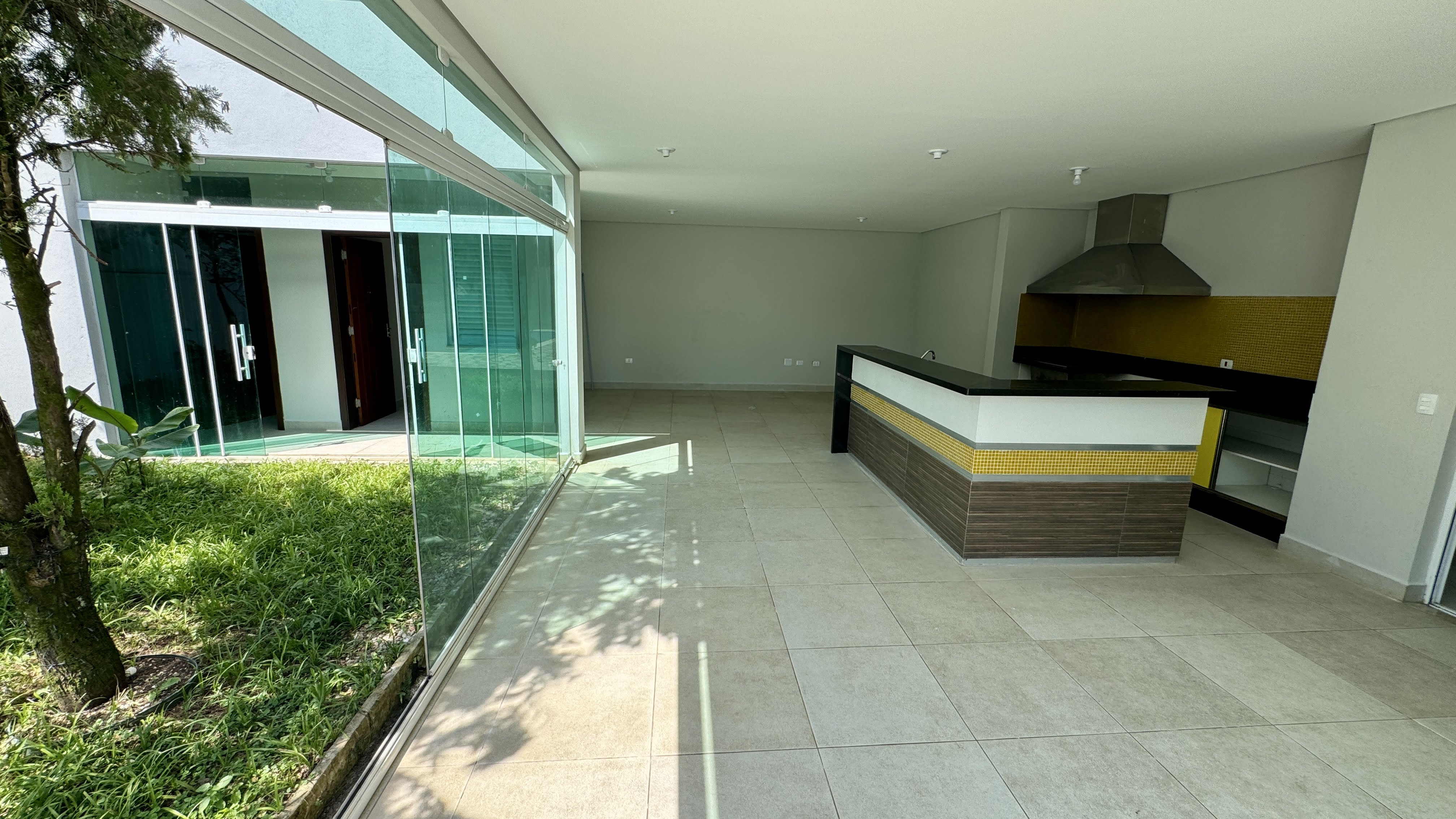 Imagem Sobrado com 8 Quartos à Venda, 152 m²em Cibratel - Itanhaém