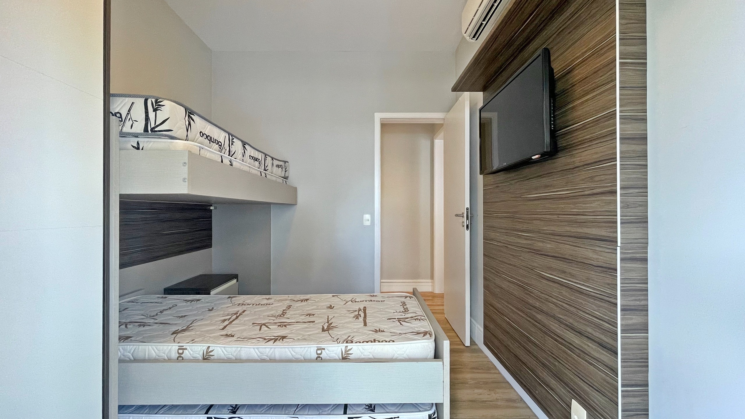 Imagem Apartamento com 4 Quartos à Venda, 143 m² em Riviera - Bertioga