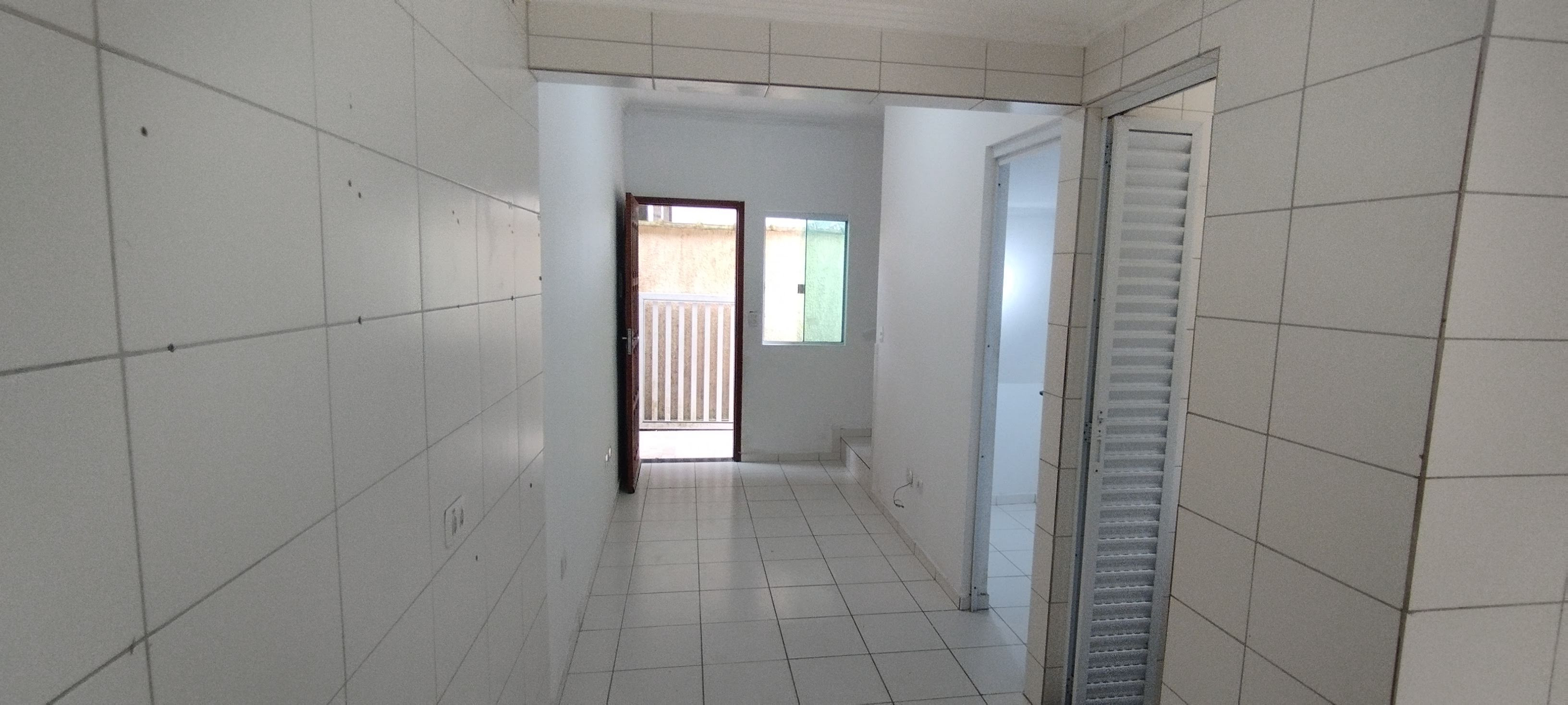 Casa de Condomínio com 2 Quartos à Venda ou Locação, 51 m² em Princesa - Praia Grande