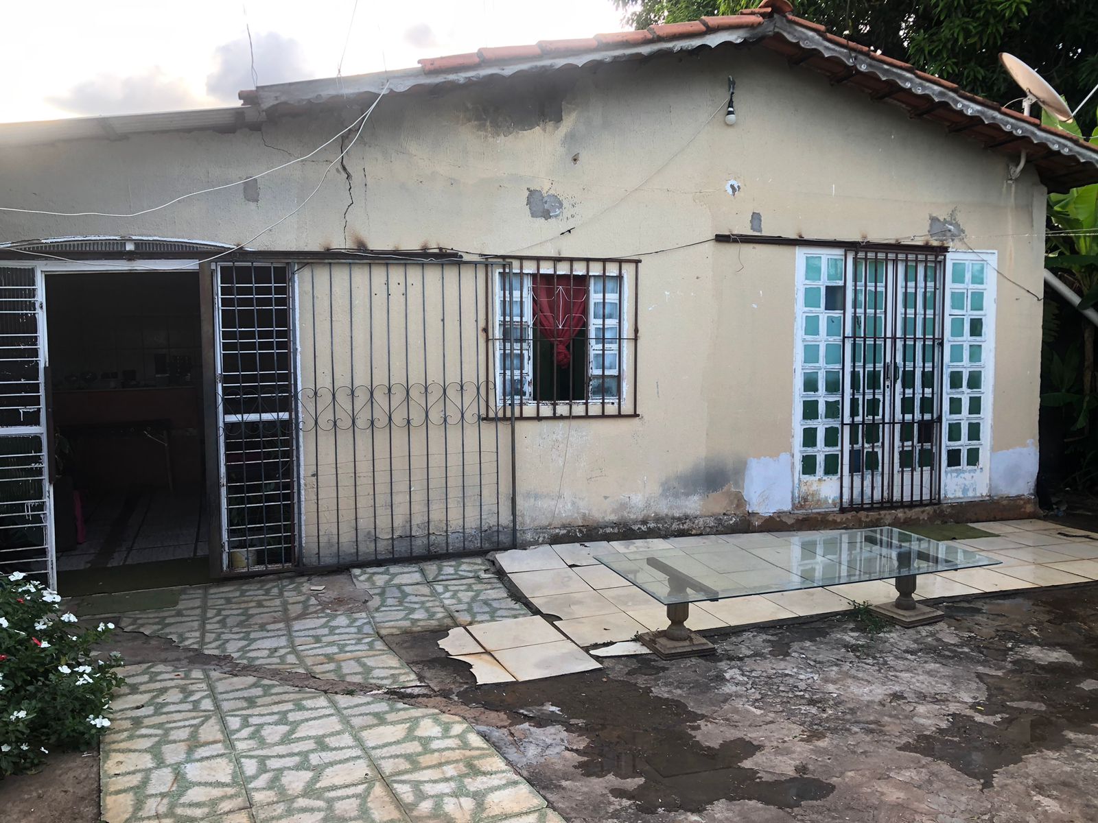 Imagem Casa com 2 Quartos à Venda, 280 m²em Parque Santa Cruz - Goiânia