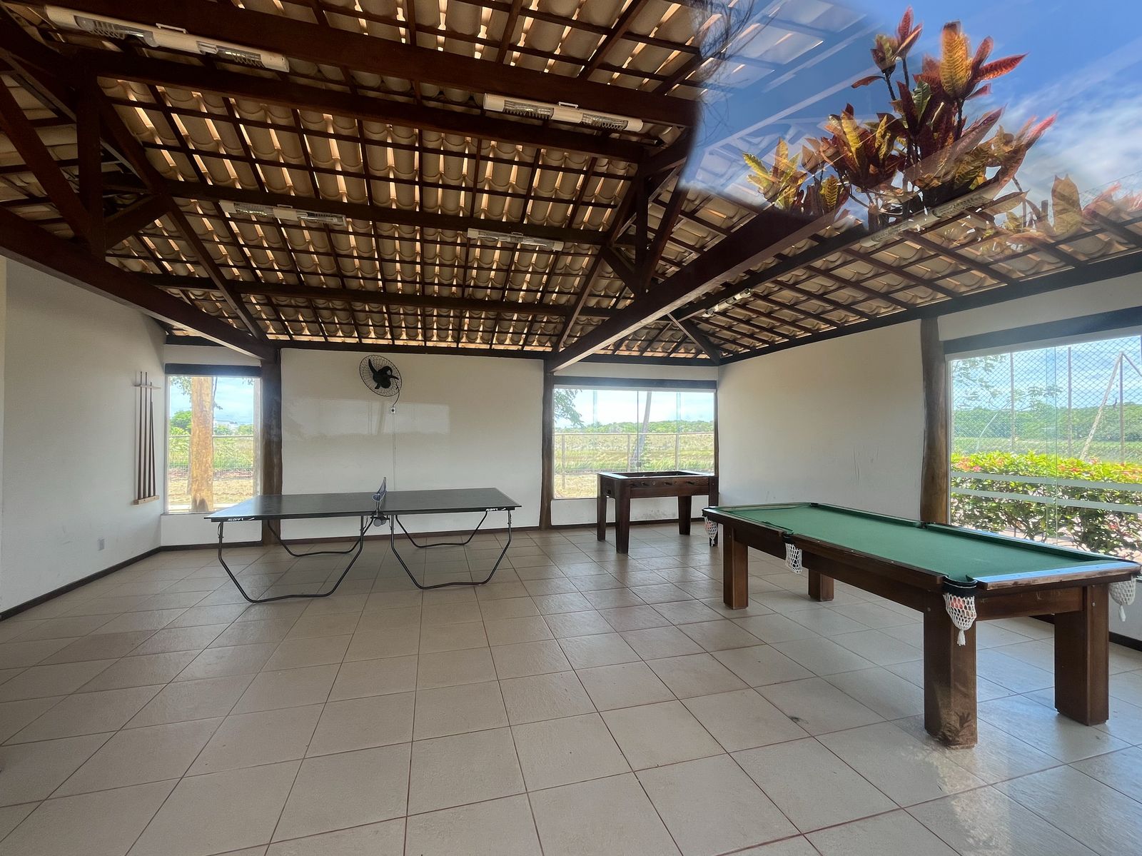 Foto do imóvel: Casa de Condomínio com 4 Quartos à Venda, 415 m² em Vale do Landirana (Abrantes) - Camaçari