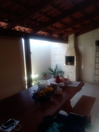 Imagem Casa com 3 Quartos à Venda, 170 m² em Setor Faiçalville - Goiânia
