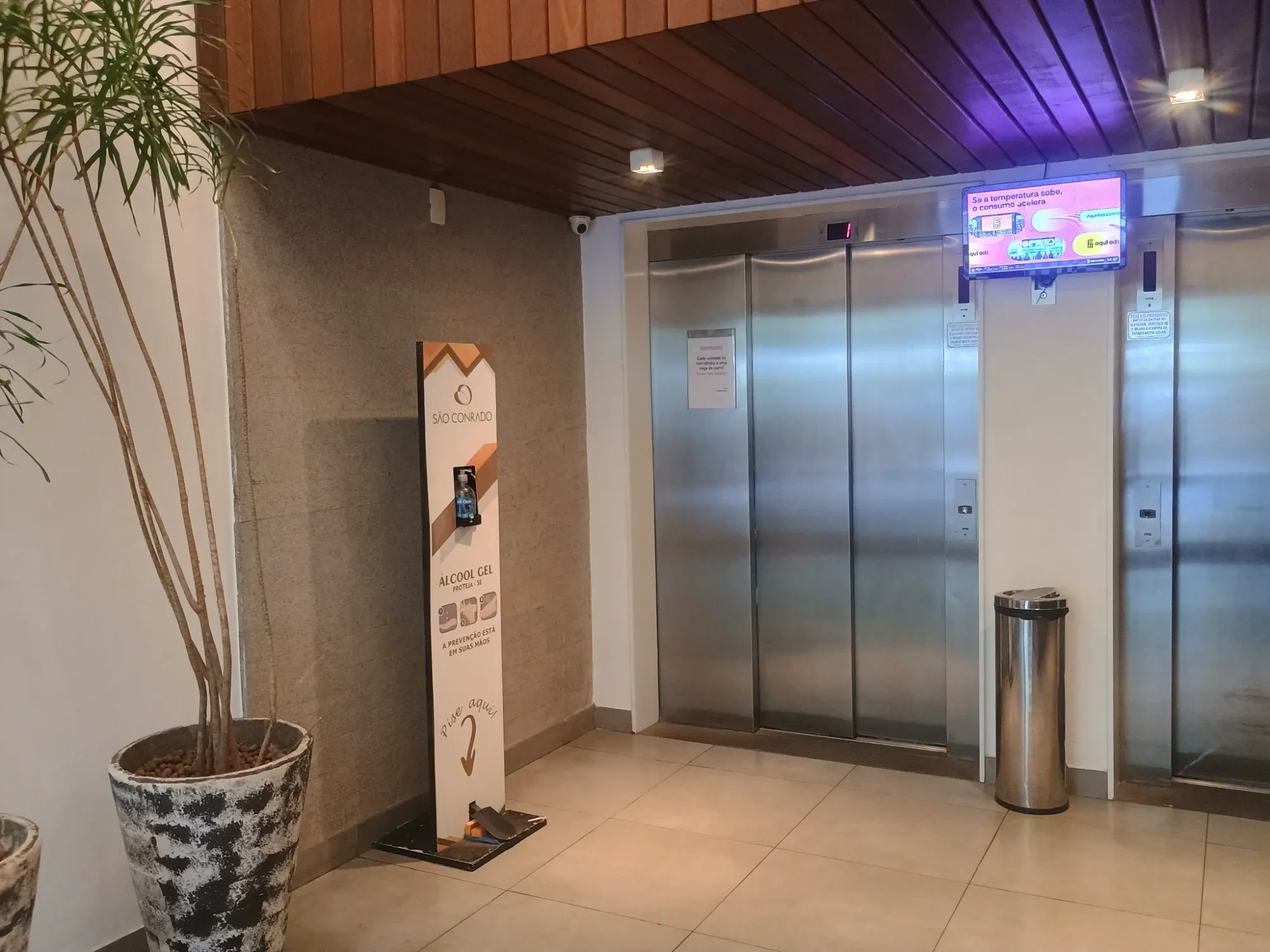 Imagem Sala Comercial à Venda ou Locação, 40 m² em São Conrado - Rio de Janeiro