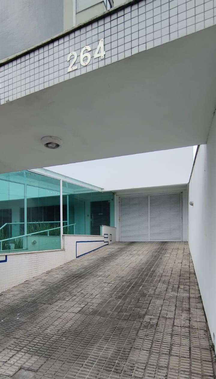 Imagem Apartamento com 2 Quartos à Venda, 75 m² em Centro - Palhoça