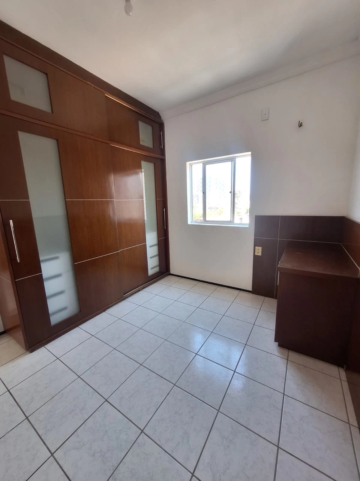 Imagem Apartamento com 3 Quartos à Venda, 65 m² em Vicente Pinzon - Fortaleza