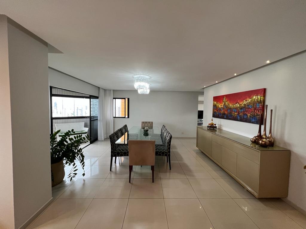 Imagem Apartamento com 4 Quartos à Venda, 226 m² em Monteiro - Recife