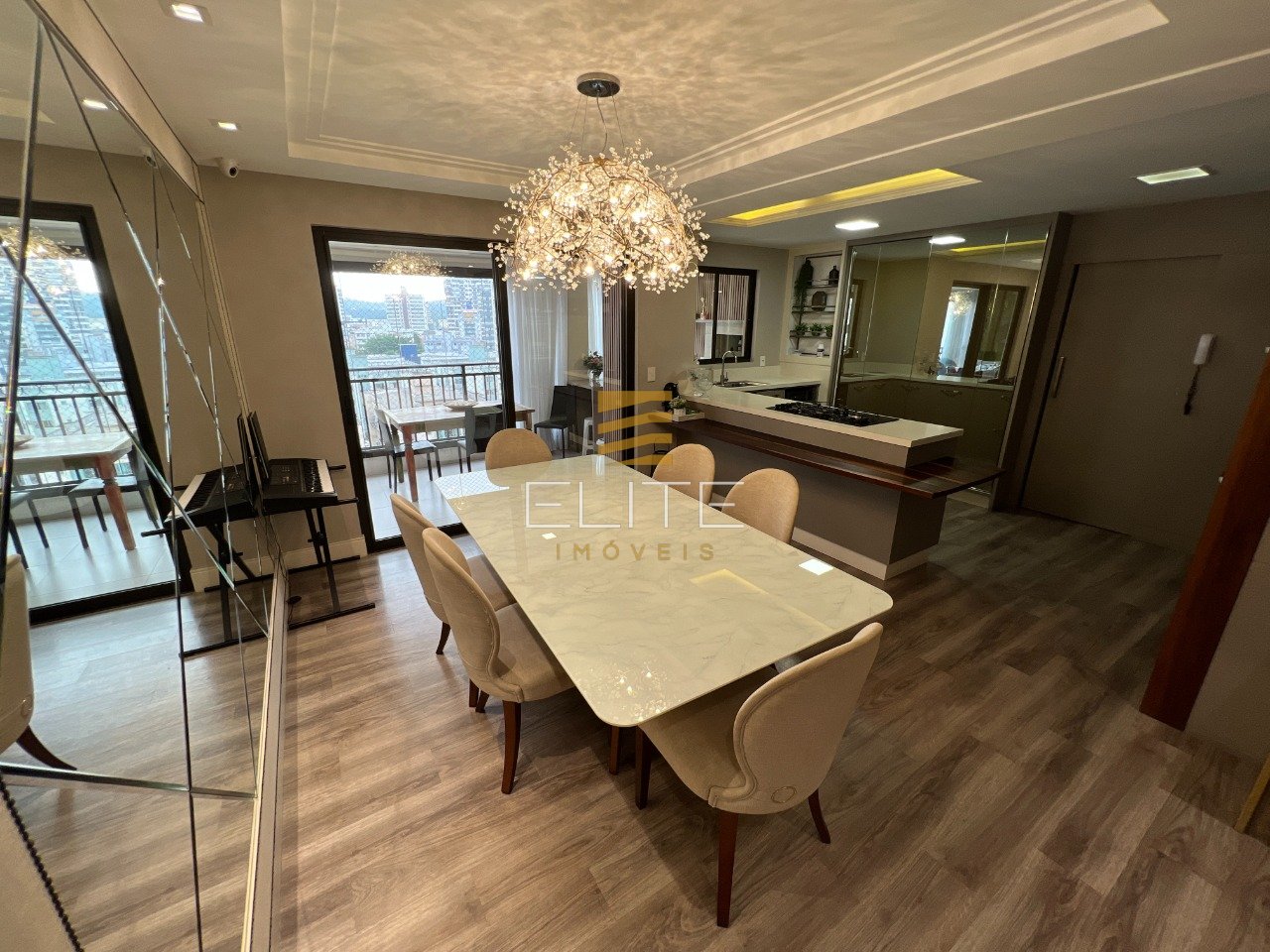 Imagem Apartamento com 3 Quartos à Venda, 140 m²em Campinas - São José