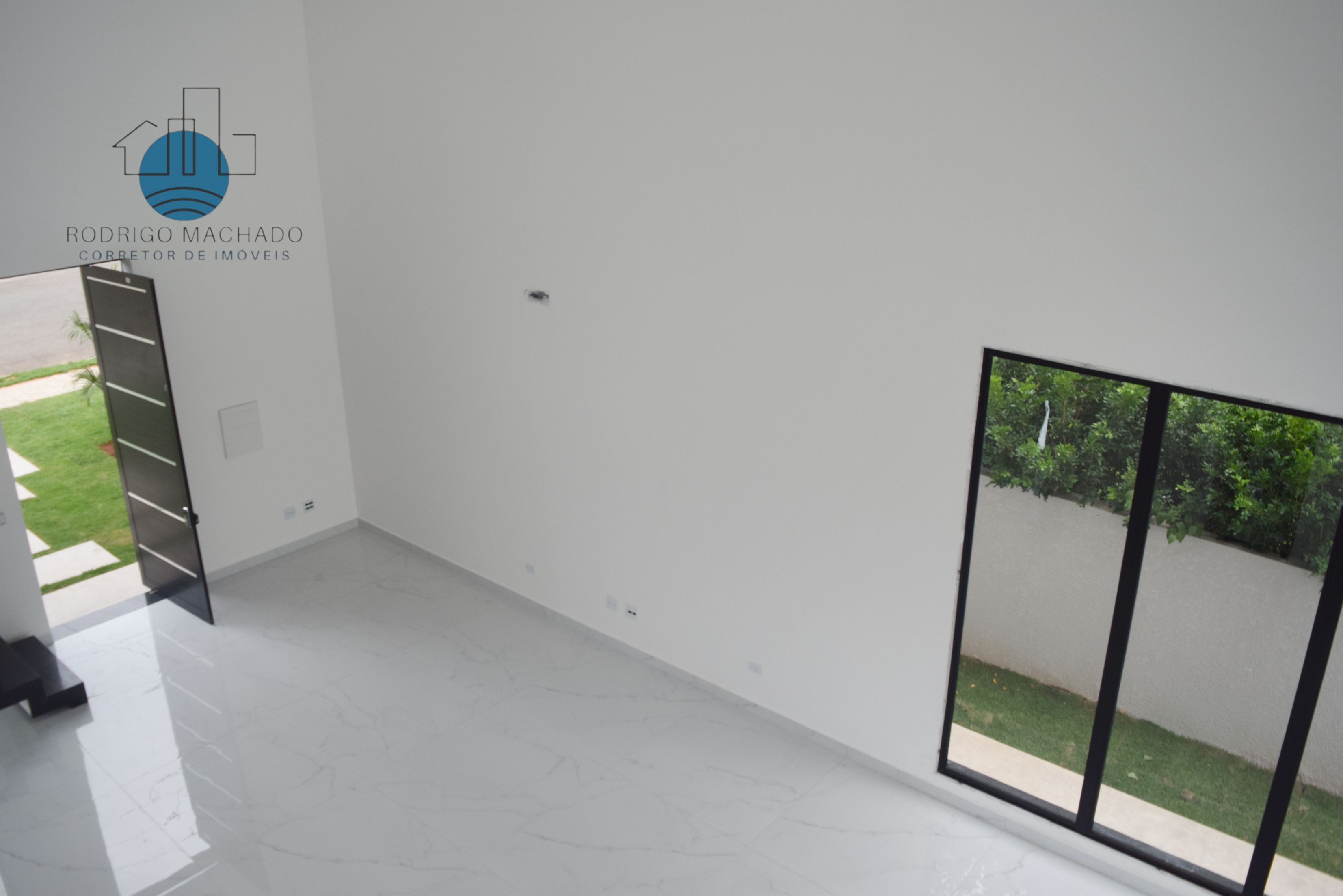 Imagem Sobrado com 4 Quartos à Venda, 252 m² em Condomínio Residencial Shamballa II - Atibaia