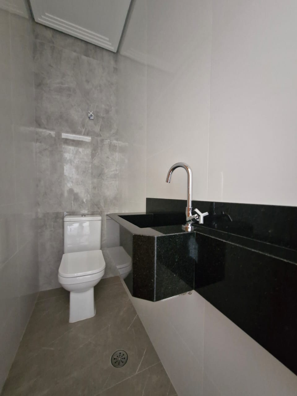 Imagem Sobrado com 3 Quartos à Venda, 185 m²em Parque São Domingos - São Paulo