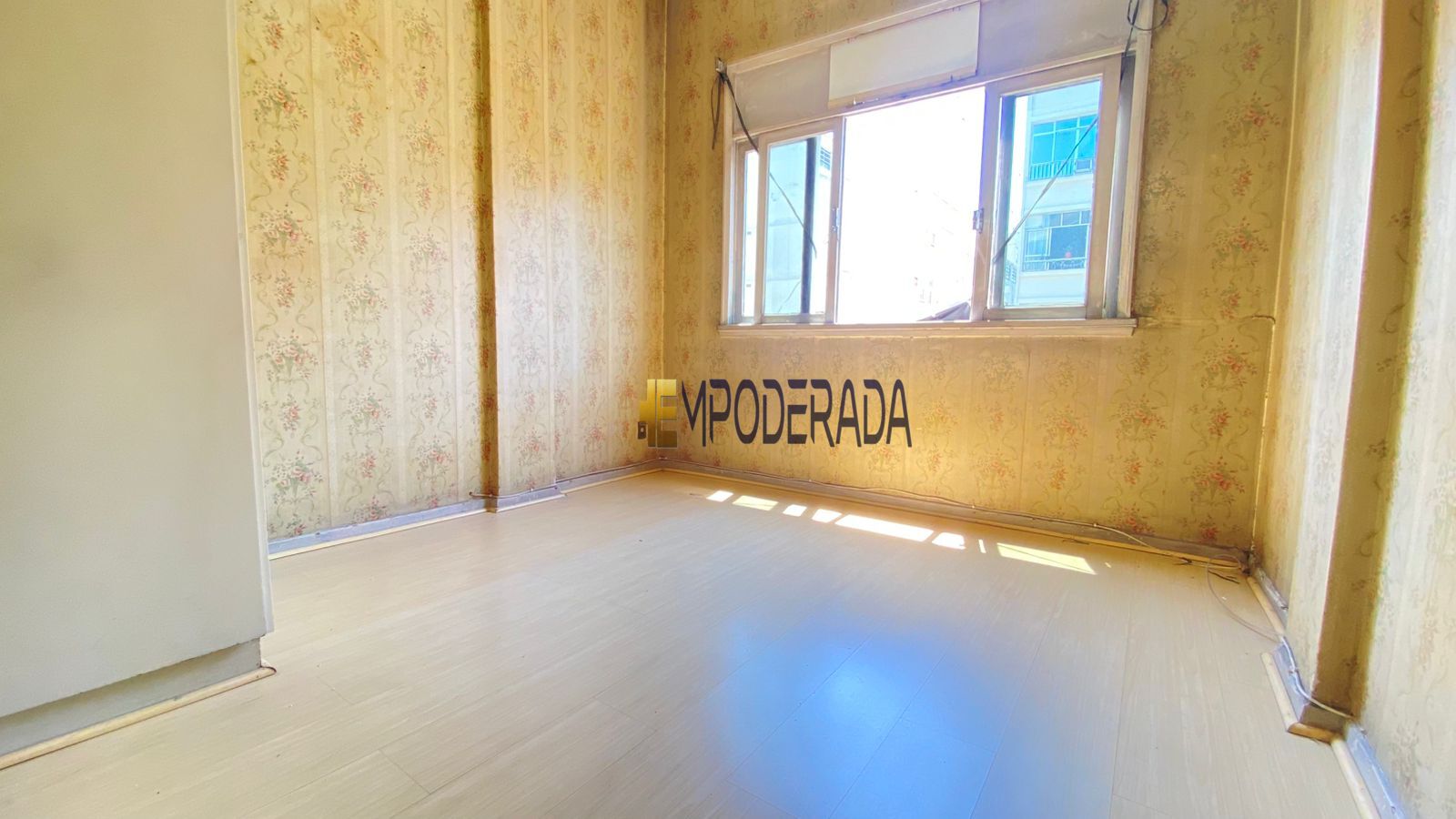 Imagem Apartamento com 2 Quartos à Venda, 70 m² em Copacabana - Rio de Janeiro