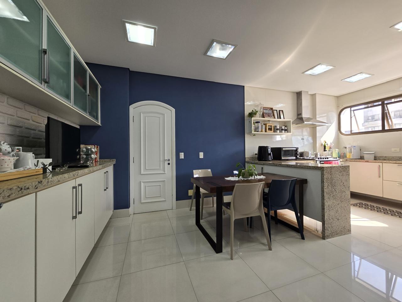 Foto do imóvel: Apartamento com 3 Quartos à Venda, 153 m²em Gonzaga - Santos