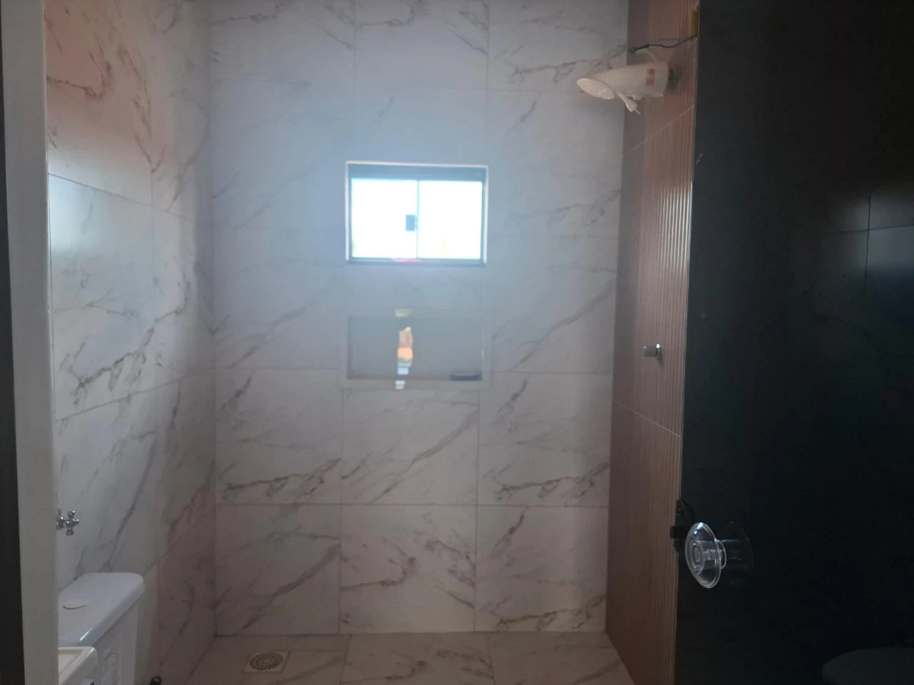 Imagem Casa de Condomínio com 4 Quartos à Venda, 300 m² em Varjão - Varjão