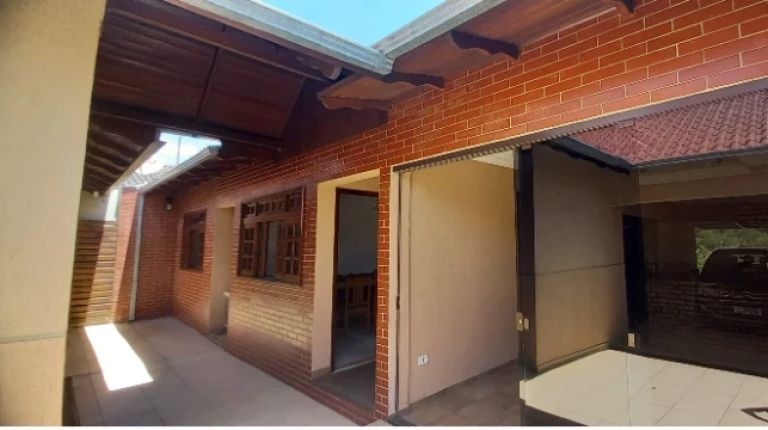 Imagem Casa com 4 Quartos à Venda, 132 m² em Aviação - São José dos Pinhais