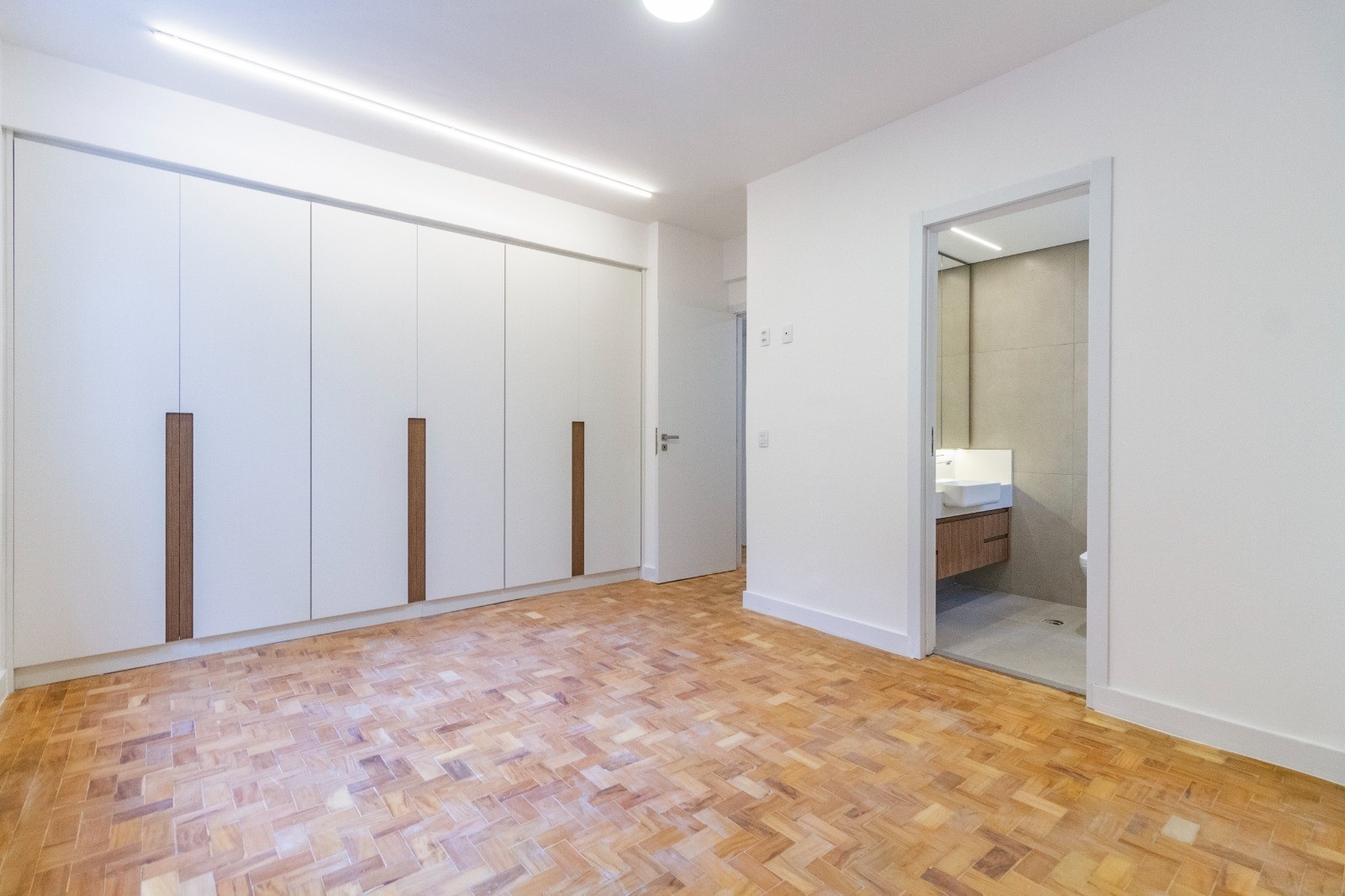 Imagem Apartamento com 3 Quartos à Venda, 143 m²em Higienópolis - São Paulo