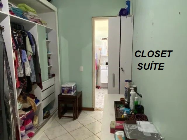 Imagem Casa com 4 Quartos à Venda, 207 m² em  - 