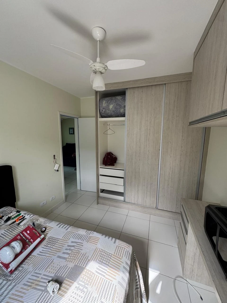 Imagem Apartamento com 2 Quartos à Venda, 75 m² em Vila São Paulo - Mongaguá