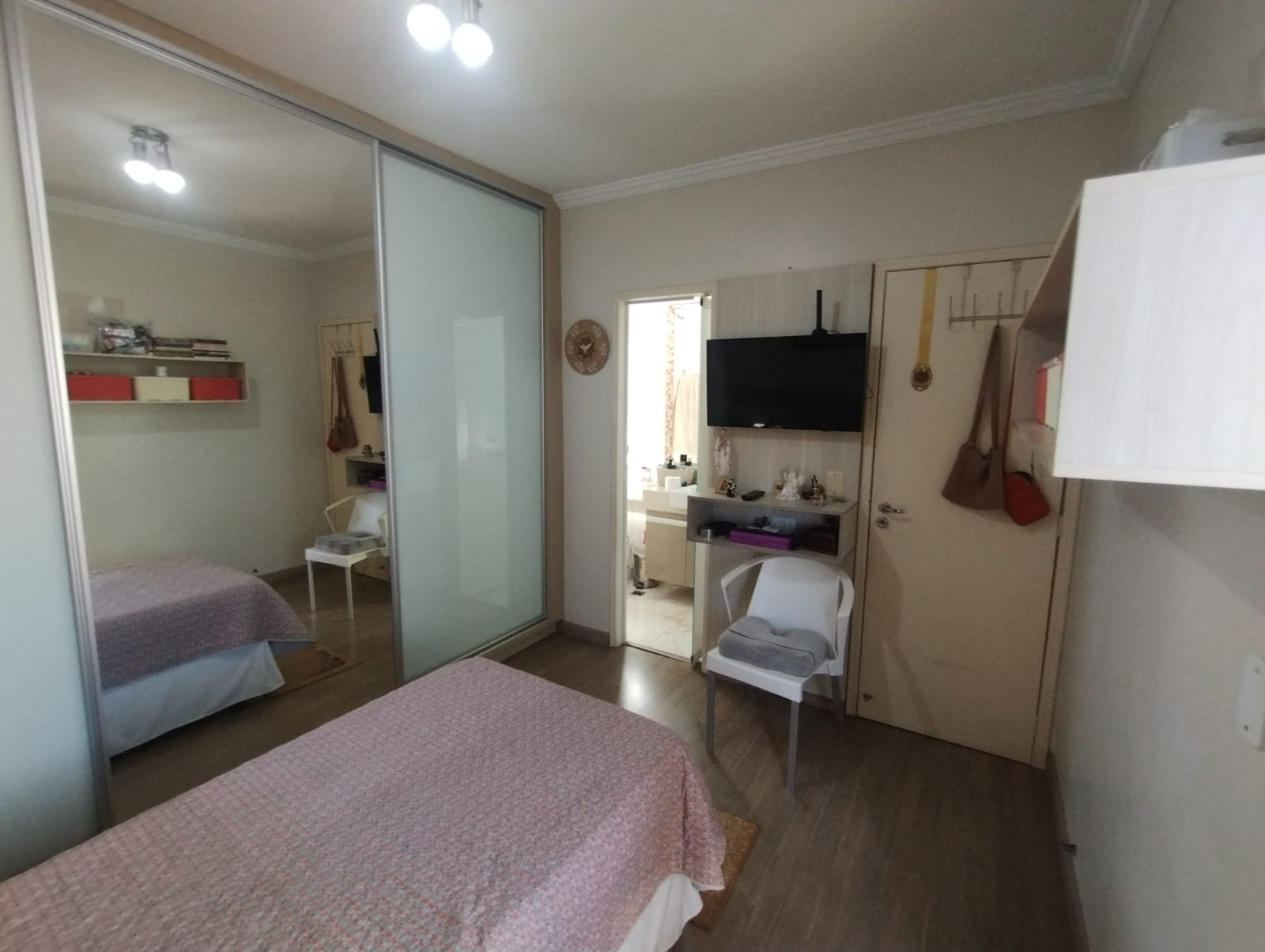 Imagem Apartamento com 3 Quartos à Venda, 68 m² em Bandeirante - Caldas Novas
