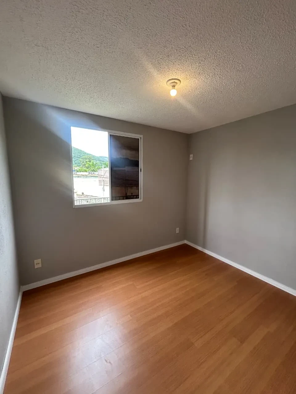 Imagem Apartamento com 2 Quartos à Venda, 44 m² em Campo Grande - Rio de Janeiro