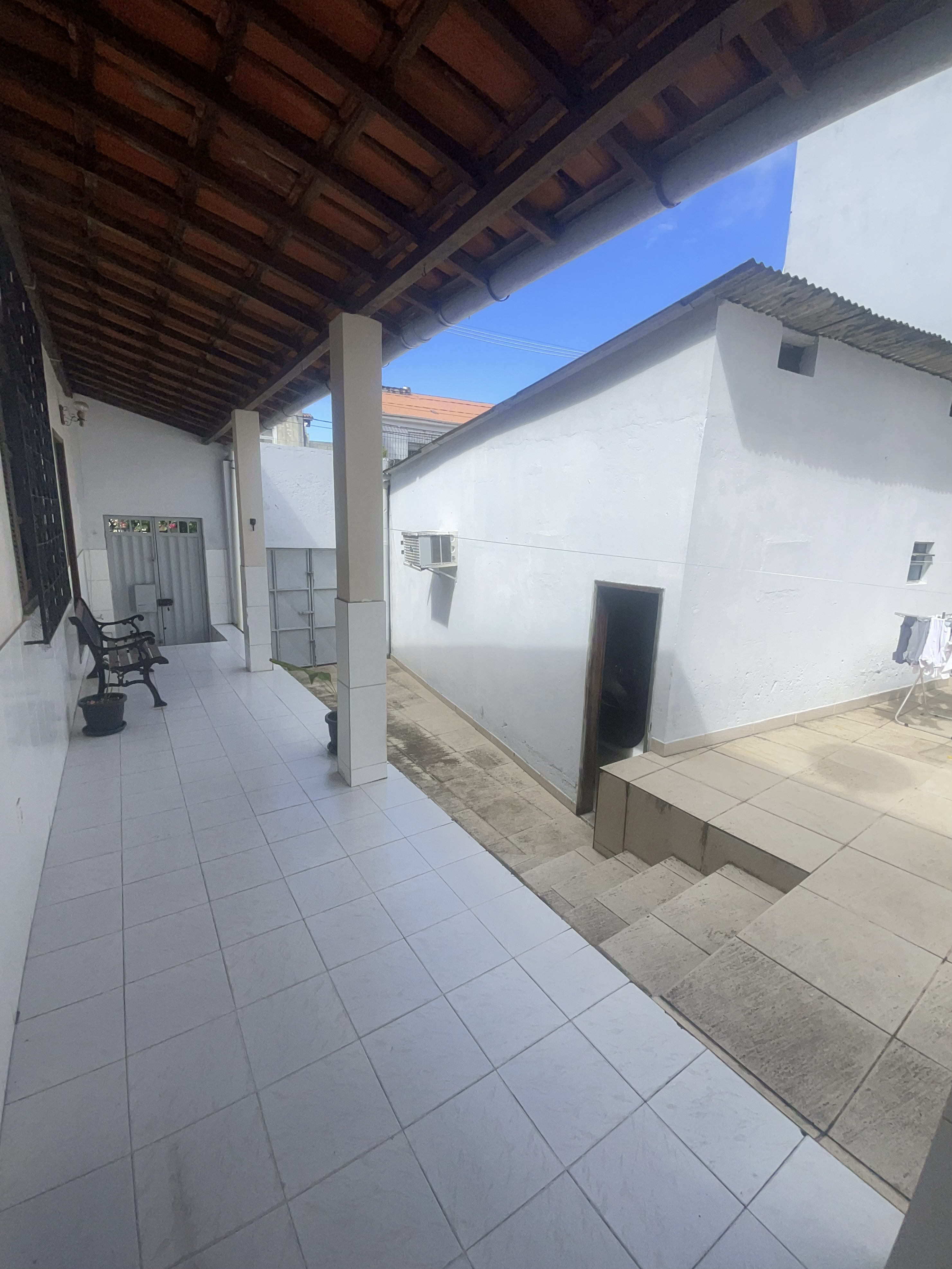 Imagem Casa com 4 Quartos à Venda, 180 m²em Brotas - Salvador