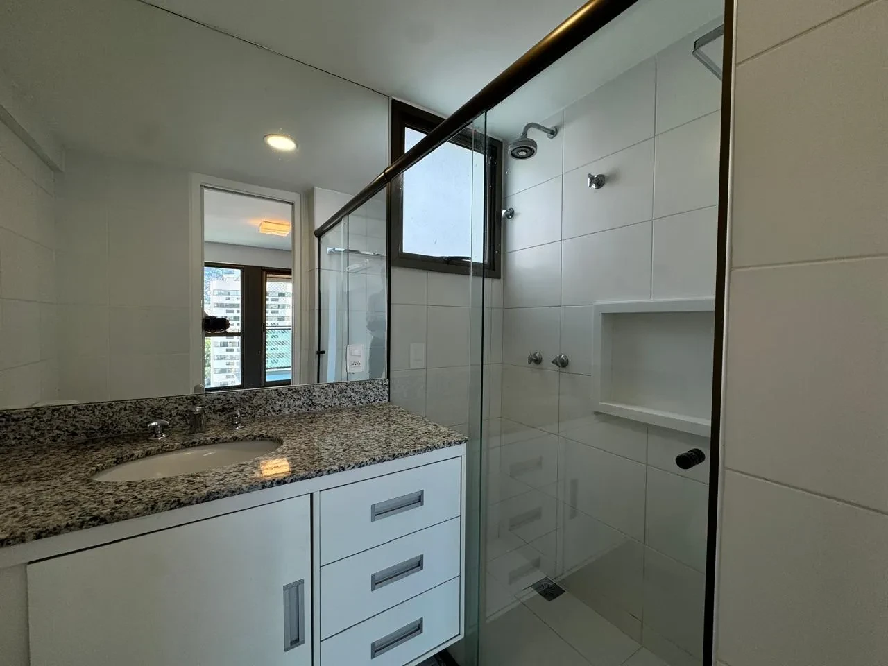 Foto do imóvel: Apartamento com 3 Quartos à Venda, 106 metros em Botafogo - Rio de Janeiro