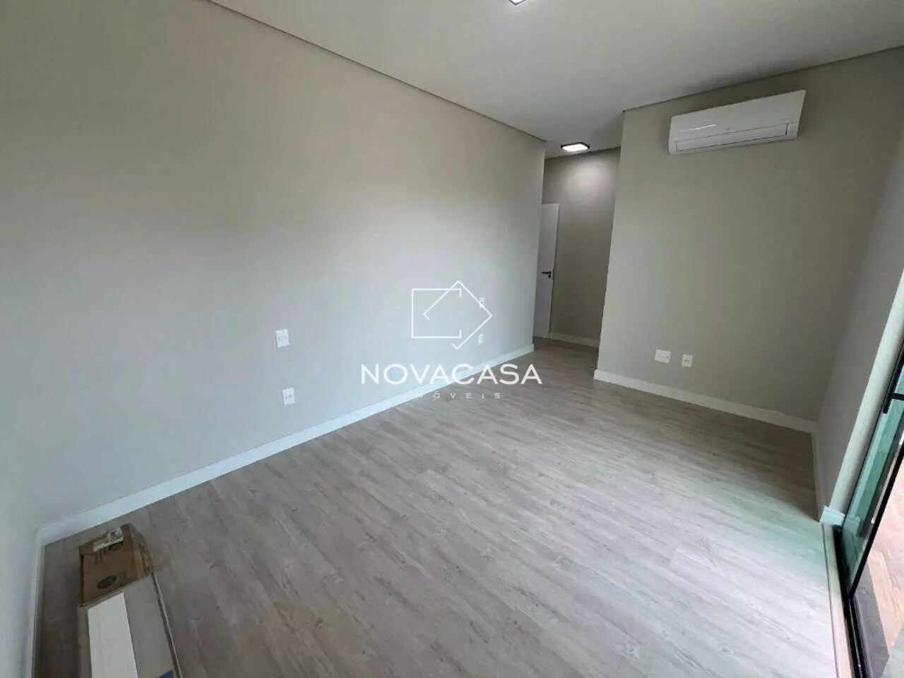 Foto do imóvel: Casa com 4 Quartos à Venda, 150 m² em Planalto - Belo Horizonte