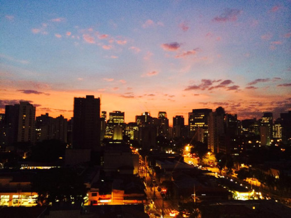 Imagem Apartamento com 1 Quarto à Venda ou Locação,  em Vila Olímpia - São Paulo