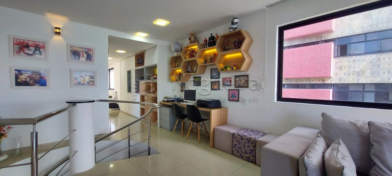 Imagem Cobertura com 4 Quartos à Venda, 378 m² em Candeias - Jaboatão dos Guararapes
