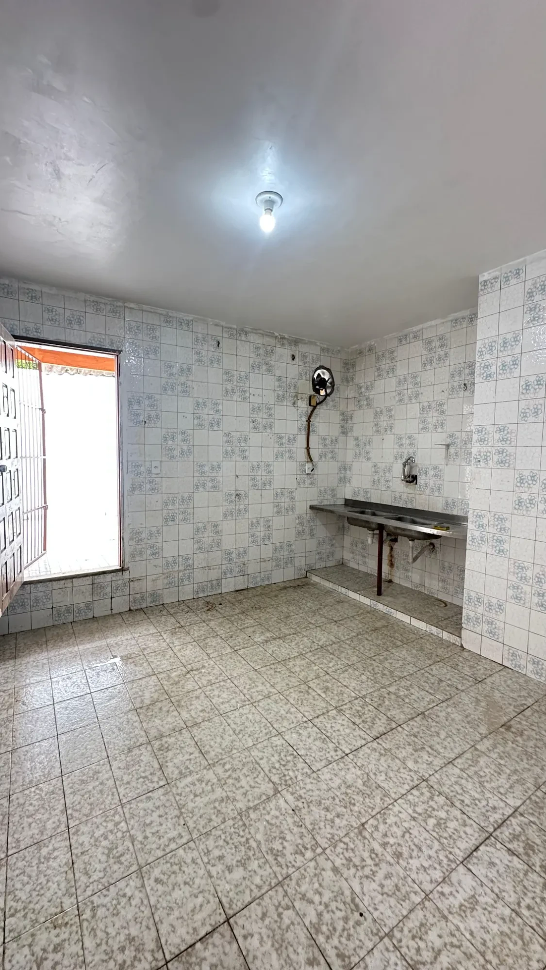 Imagem Apartamento com 2 Quartos à Venda ou Locação, 90 metros em Praça 14 de Janeiro - Manaus
