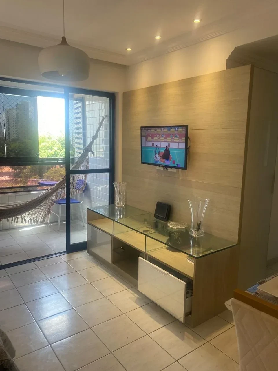 Imagem Apartamento com 2 Quartos à Venda, 60 m² em Tamarineira - Recife