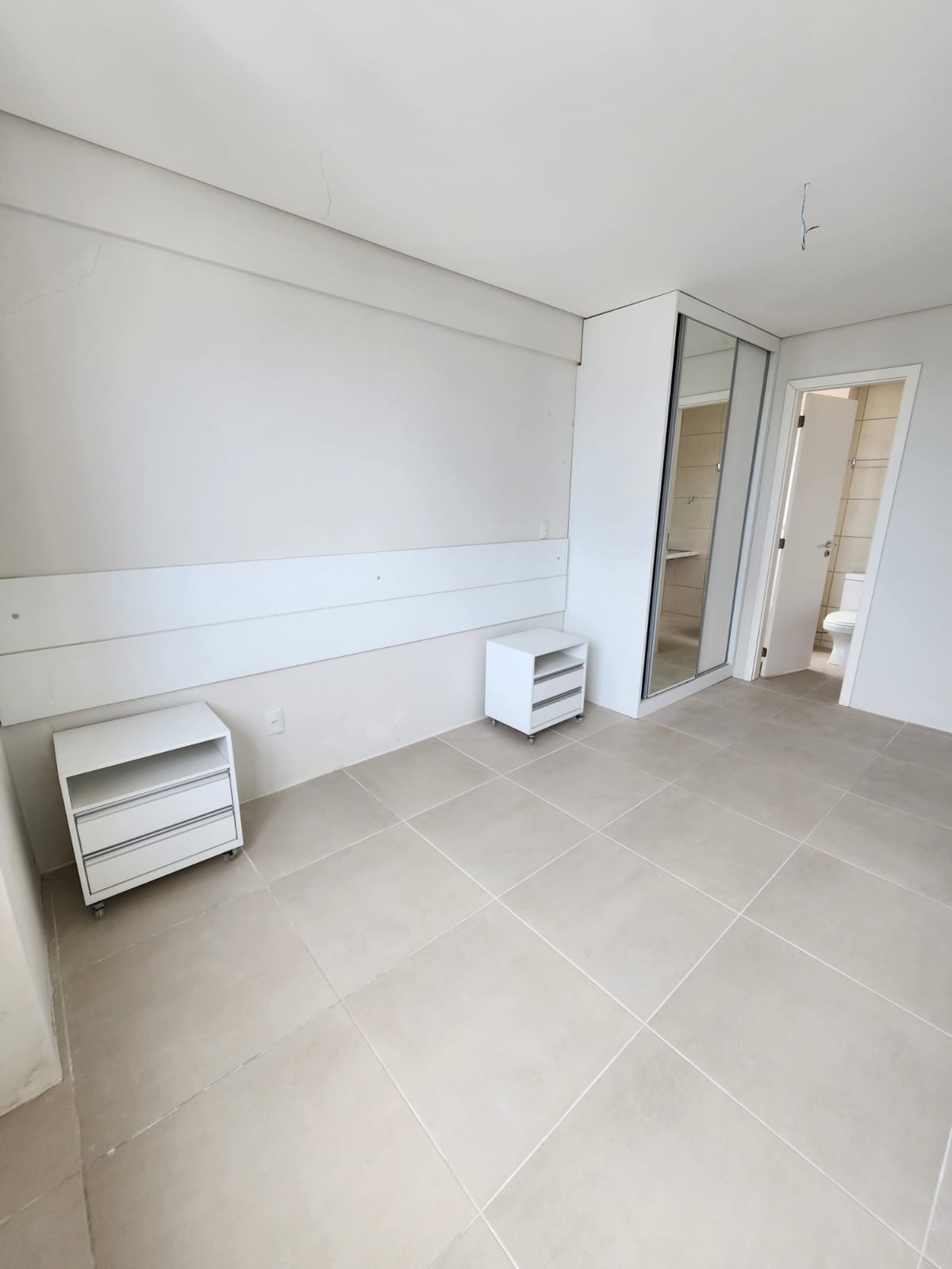 Imagem Apartamento com 4 Quartos à Venda, 136 m²em Pina - Recife