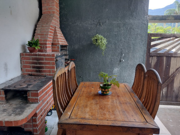 Imagem Sobrado com 3 Quartos à Venda, 177 m² em Massaguaçu - Caraguatatuba