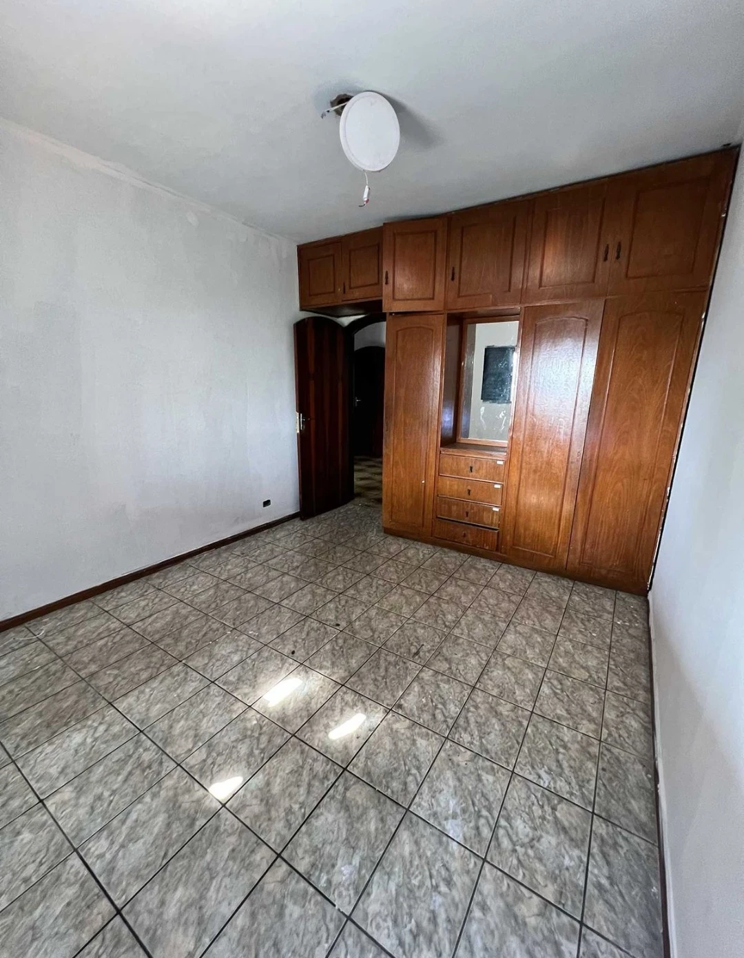 Imagem Imóvel Comercial para Alugar, 500 m² em Centro - Itapecerica da Serra
