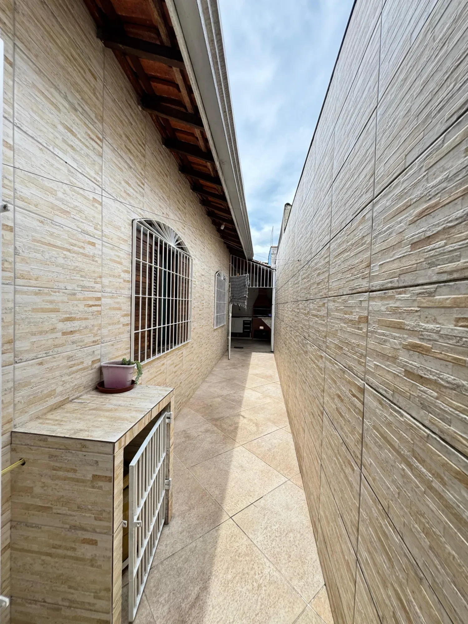 Imagem Casa com 2 Quartos à Venda, 120 m² em Maracanã - Praia Grande
