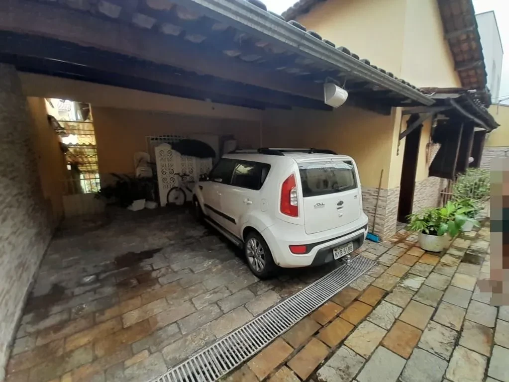 Imagem Casa com 5 Quartos à Venda, 303 m² em Planalto - Belo Horizonte