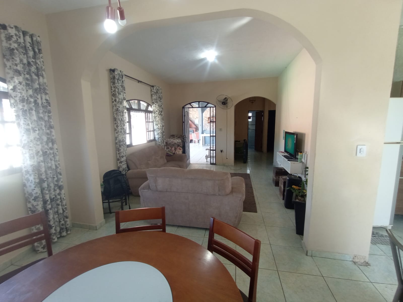 Foto do imóvel: Casa com 3 Quartos à Venda, 130 m²em Jardim Virgínia - Guarujá