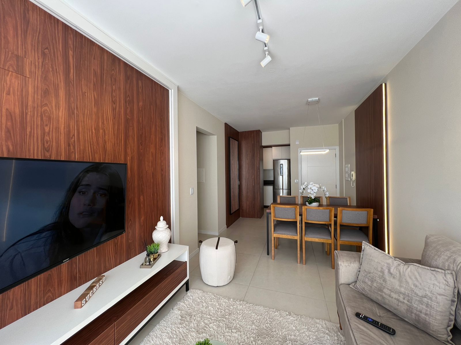 Imagem Apartamento com 2 Quartos à Venda, 101 m²em Centro - Tramandaí