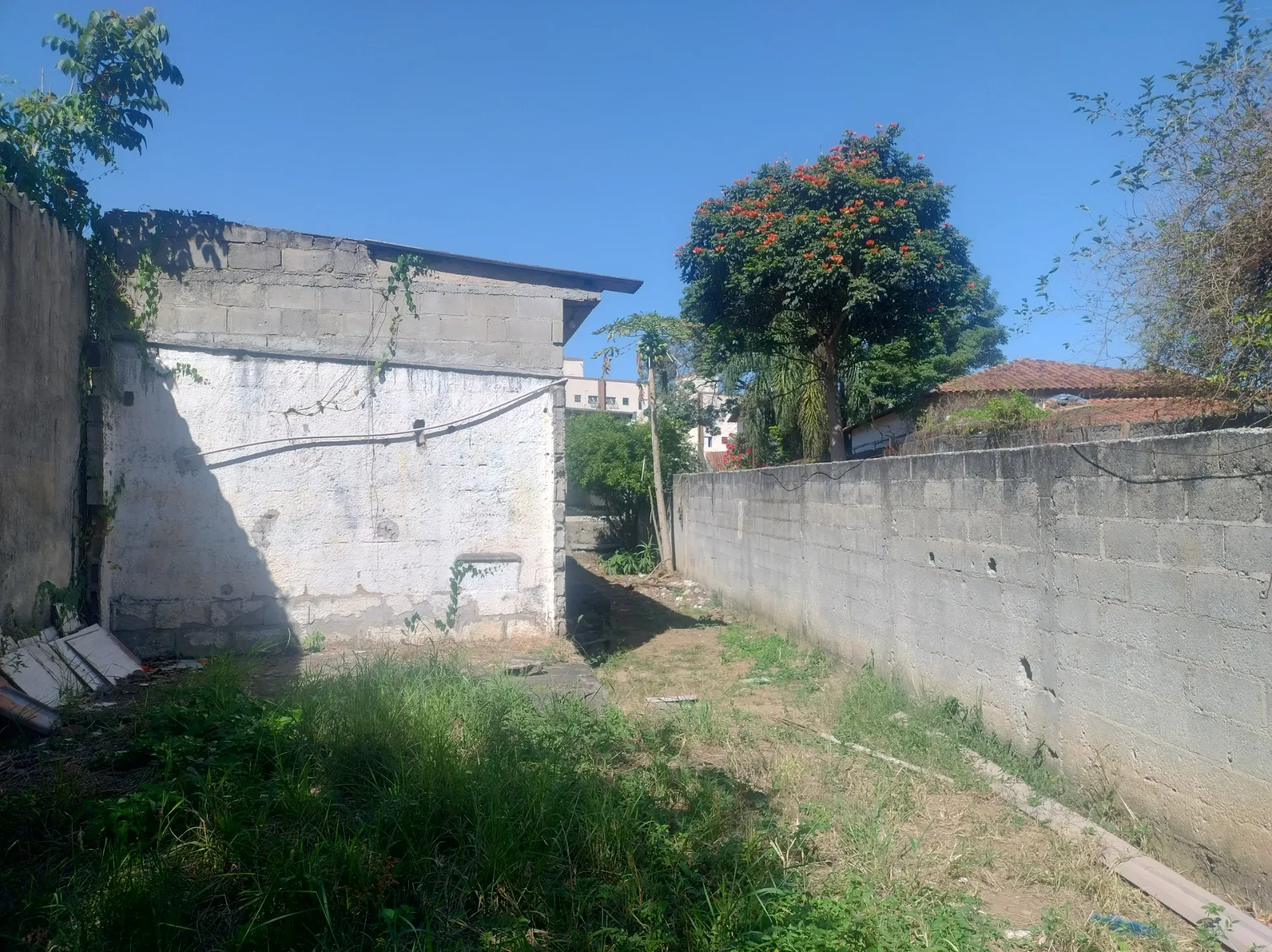 Imagem Terreno à Venda, 666 m² em Jardim Califórnia - Jacareí
