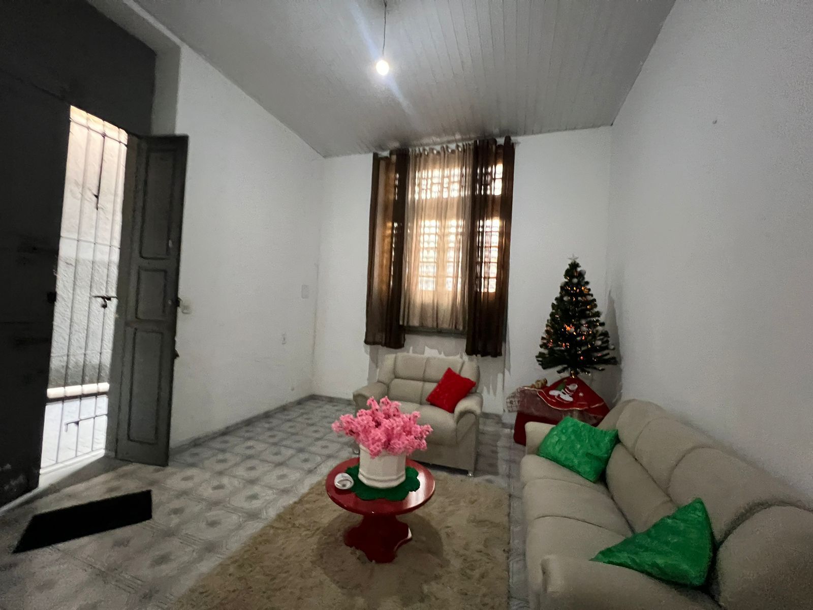 Imagem Casa com 8 Quartos à Venda, 420 m²em Batista Campos - Belém