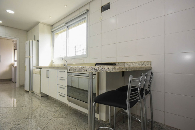 Imagem Apartamento com 3 Quartos à Venda, 193 m² em Vila Suzana - São Paulo