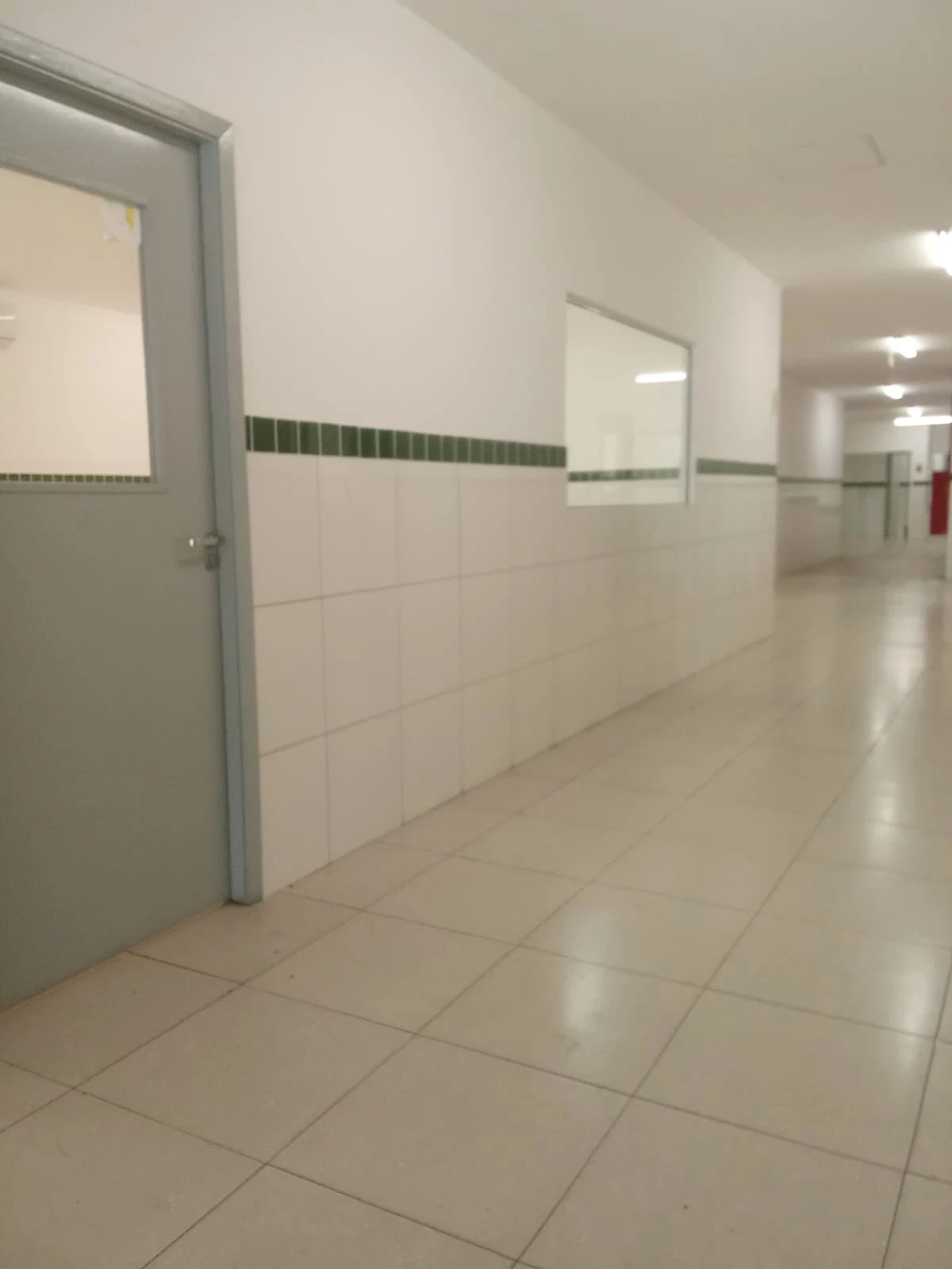Imagem Imóvel Comercial para Alugar, 2.400 m² em Centro - Canoas