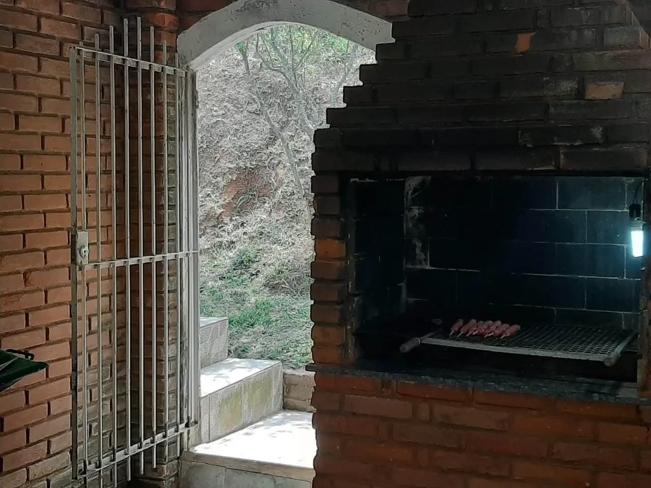 Imagem Chácara com 4 Quartos à Venda, 464 m² em Botujuru (Botujuru) - Campo Limpo Paulista