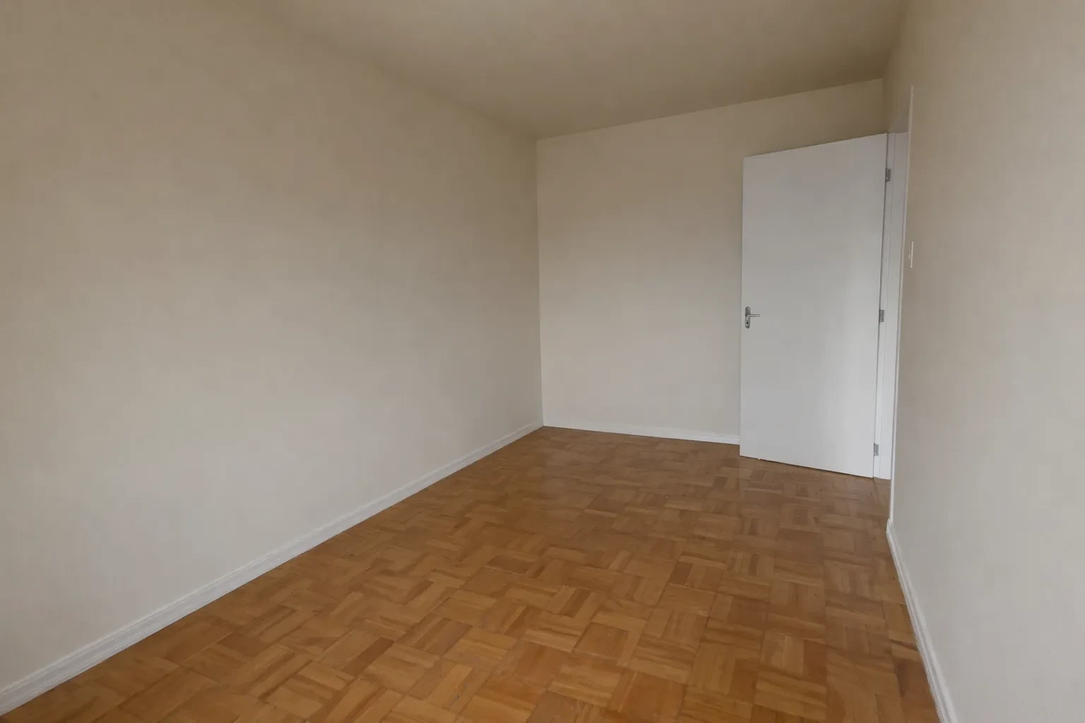 Imagem Apartamento com 2 Quartos à Venda, 57 m² em Coqueiros - Florianópolis