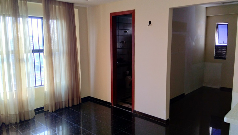 Imagem Cobertura com 4 Quartos à Venda, 530 m² em Lagoa Nova - Natal