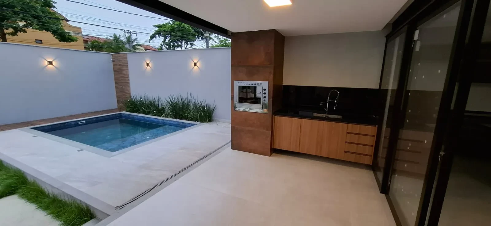 Imagem Casa com 3 Quartos à Venda, 190 m² em Camboinhas - Niterói