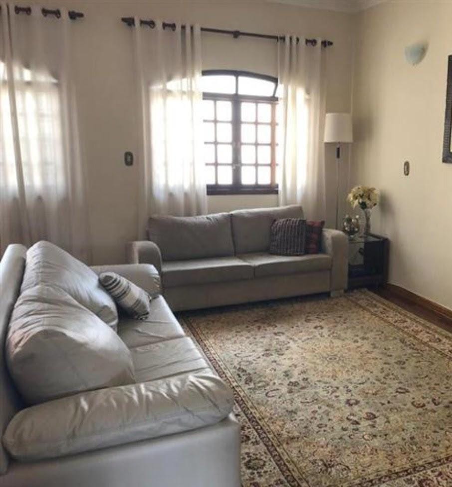 Imagem Sobrado com 4 Quartos à Venda, 336 m² em Jardim Paulista - Atibaia