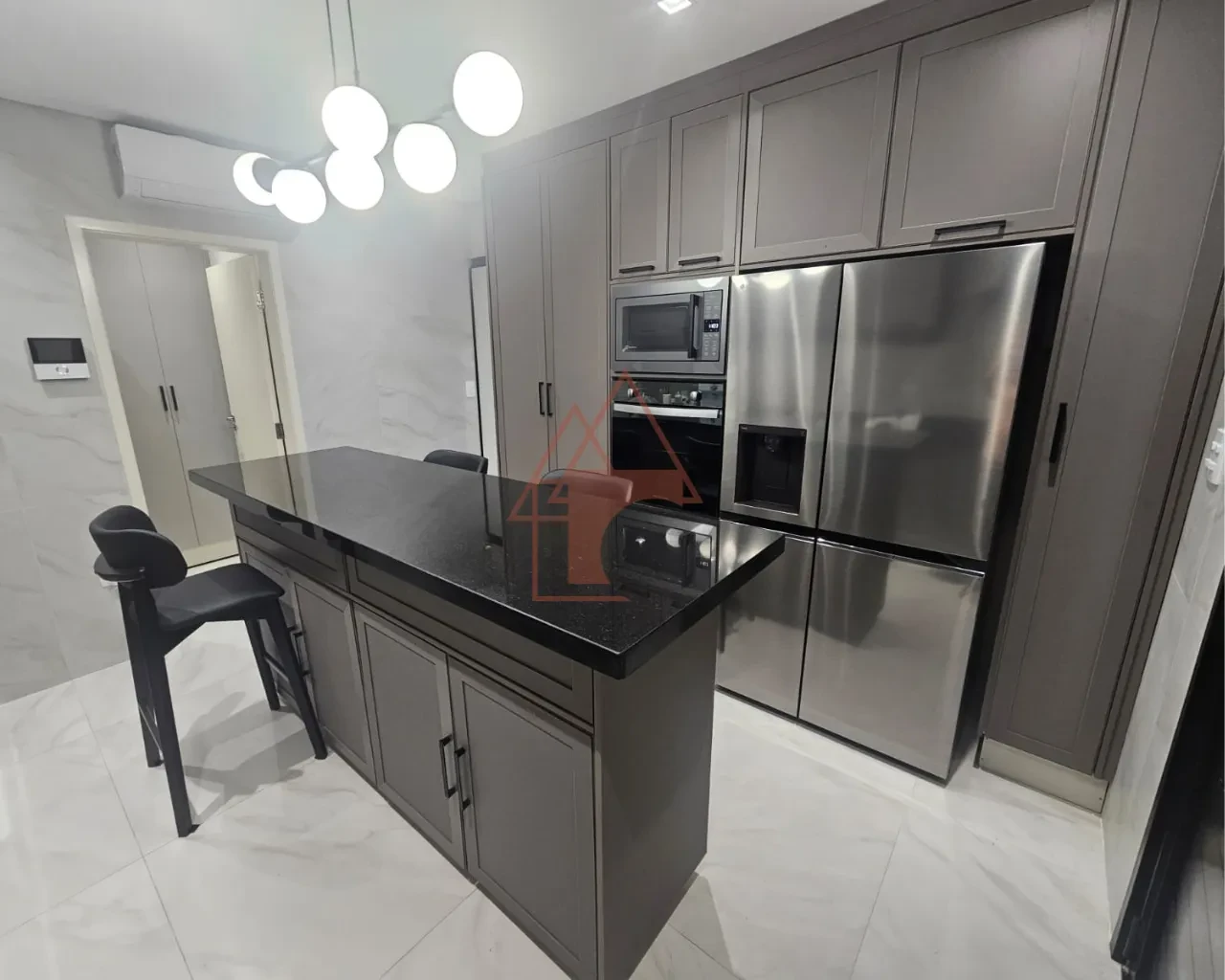 Imagem Sobrado com 5 Quartos à Venda, 271 m² em Jardim Casqueiro - Cubatão