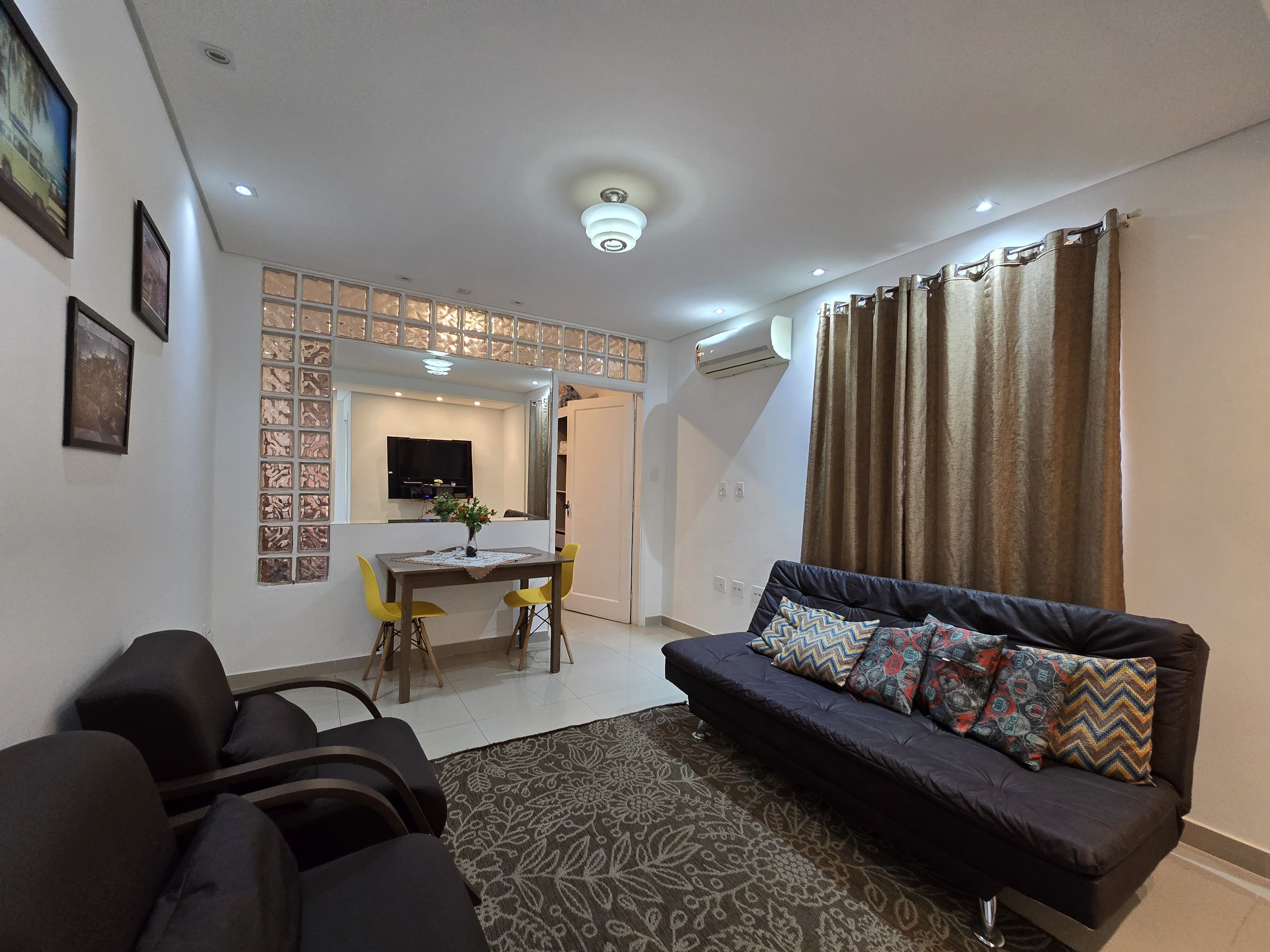 Foto do imóvel: Apartamento com 1 Quarto à Venda, 46 m²em Gonzaga - Santos