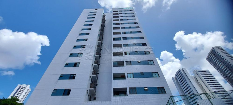 Imagem Apartamento com 2 Quartos à Venda, 79 m² em Casa Amarela - Recife